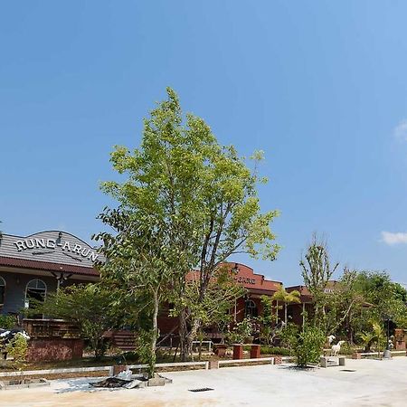 Cowboy Farm Resort Pattaya Ban Huai Yai Eksteriør bilde