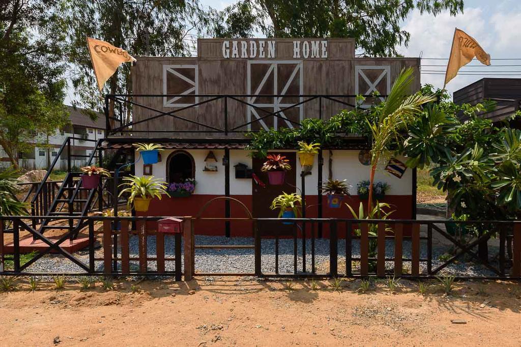Cowboy Farm Resort Pattaya Ban Huai Yai Eksteriør bilde